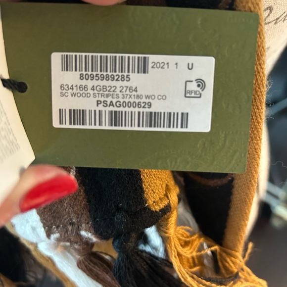 Gucci scarf unisex NWT - Picture 7 of 9